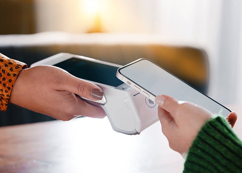 mobile-payment-810x580