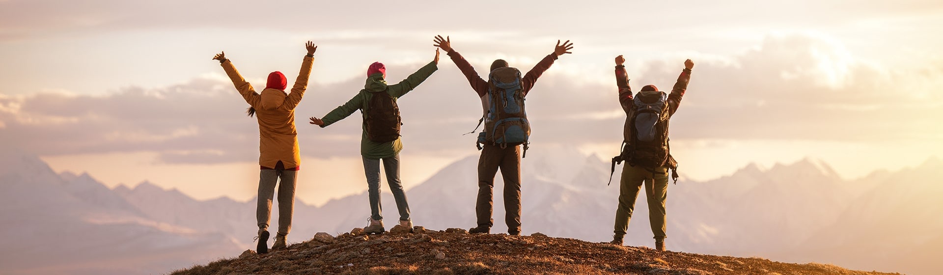 four-hiking-mountain-peak-1920x560