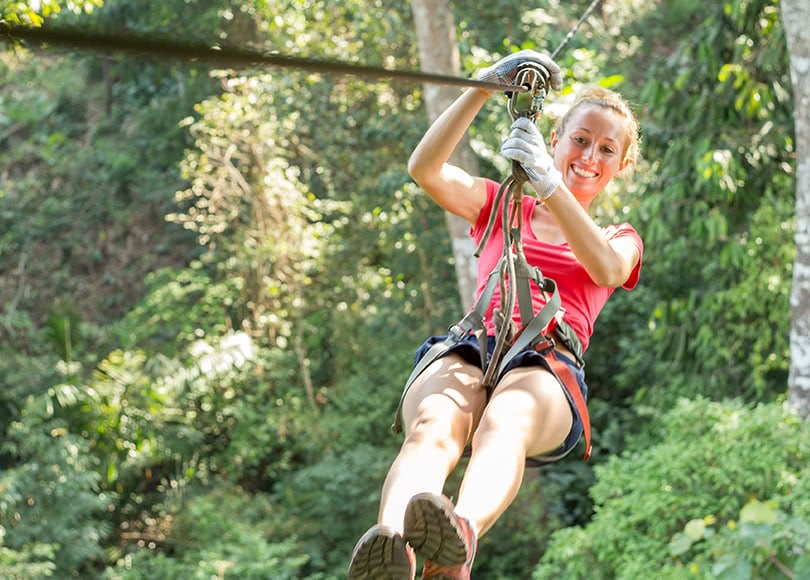 woman-zip-line-flying-fox-810x580